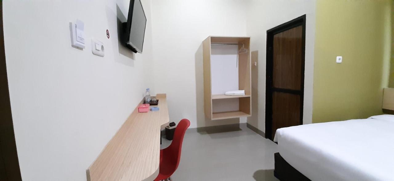 Hotel Sriwijaya 99 Palembang Eksteriør billede