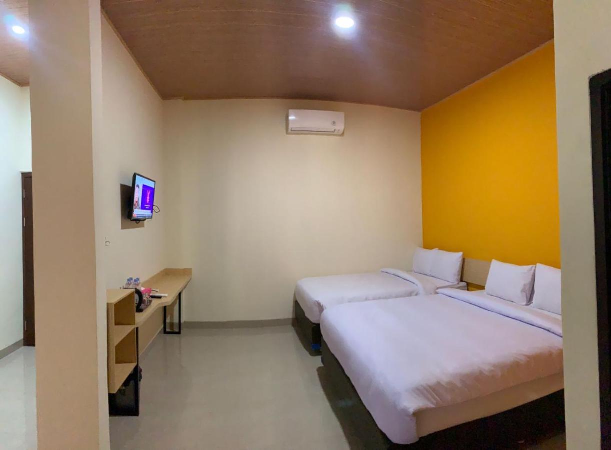 Hotel Sriwijaya 99 Palembang Eksteriør billede