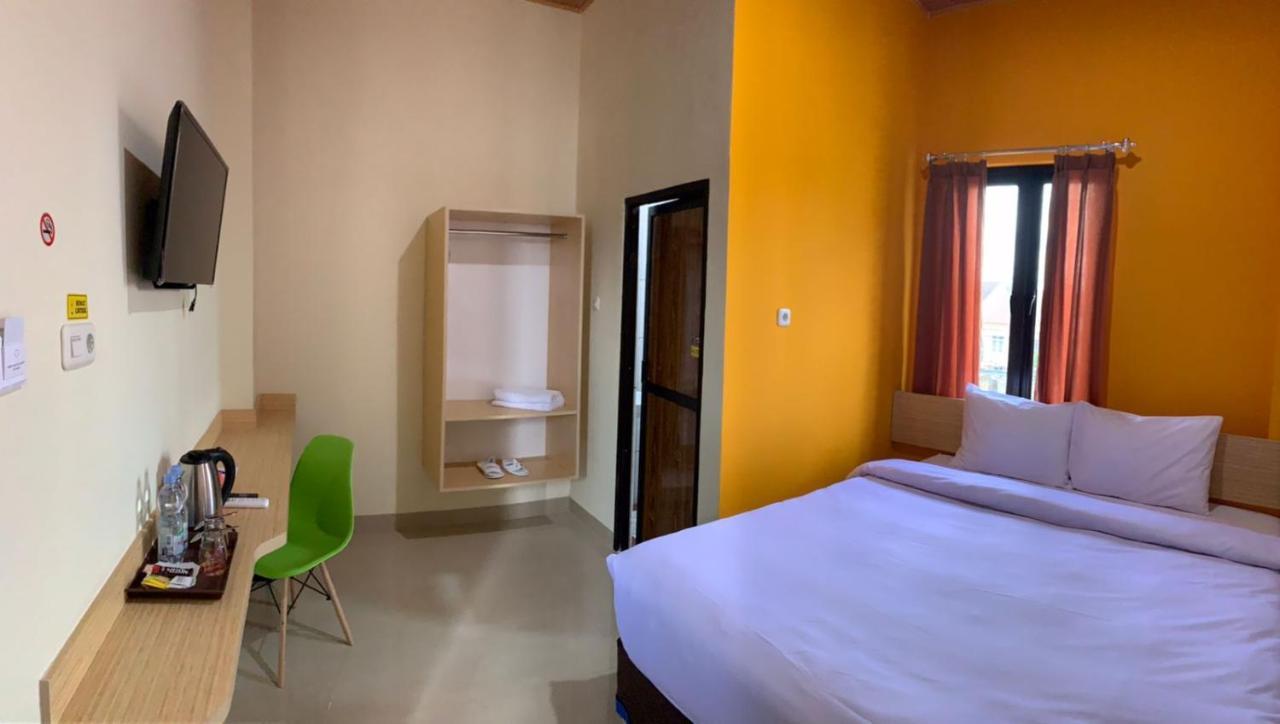 Hotel Sriwijaya 99 Palembang Eksteriør billede